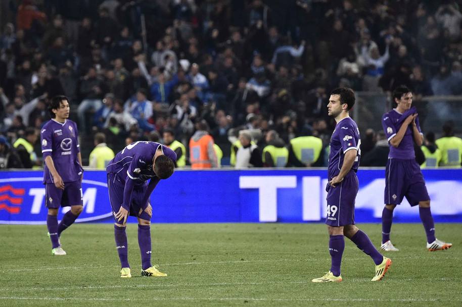 La delusione dei giocatori della Fiorentina a fine gara. In primo piano Giuseppe Rossi, tornato in campo dopo l&#39;infortunio al ginocchio. LaPresse
